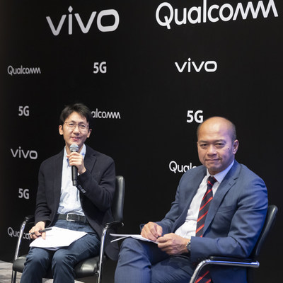 Qin Fei (left - Vivo)and ST Liew (right - Qualcomm) 