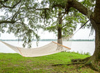 Designed For Outdoors, the Premium Outdoor Living Expert, Announces Its Top Five Hammock Picks Just in Time for Holiday Shopping