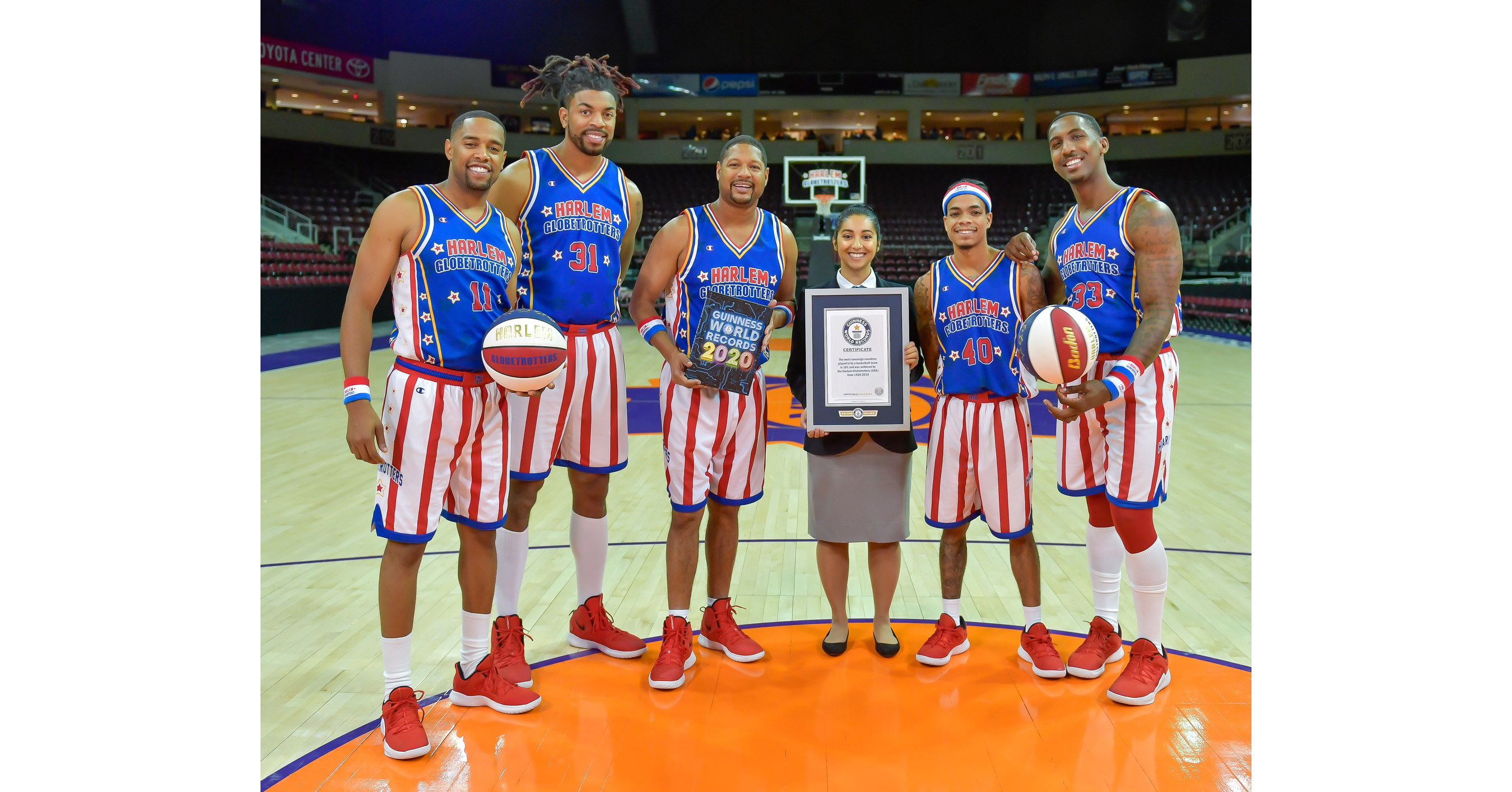 Harlem Globetrotters on X: On this day in 1948, the two best basketball  teams in the world squared off in a highly anticipated showdown as we faced  the Minneapolis Lakers, led by