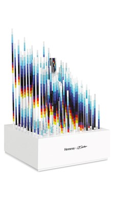 Hennessy V.S. Limited Edition by Felipe Pantone – Wooden Cork