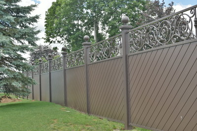 Bullet resistant fence design