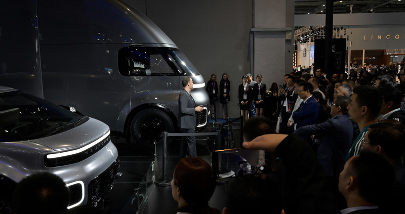 Neuron EV @ CIIE 2019.