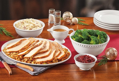 Denny S New Turkey Dressing Dinner Packs Give Guests A Delicious Ready To Serve Meal For A Stress Free Holiday Season