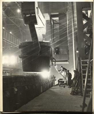 Russell Aikins. Steel teemed into hot-top ingot molds, South Chicago Works, Chicago, Illinois. Photo: Baker Library Special Collections.