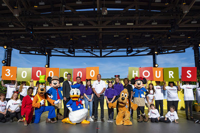 The Walt Disney Company and Points of Light honored the “Volunteer Family of the Year” at Disney Springs at Walt Disney World Resort, Nov. 23, 2019, in Lake Buena Vista, Fla. During an inspiring ceremony, thousands of guests and Disney Cast Members celebrated the Aguirre family of McAllen, Texas (purple shirts), along with Disney Parks, Experiences and Products Chairman Bob Chapek (center), Walt Disney World Resort President Josh D’Amaro (right of Mickey Mouse), Points of Light CEO Natalye Paqui
