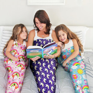 Thirty Three Acres' Unicorn Blankets Are Here to Make the Holidays Legendary