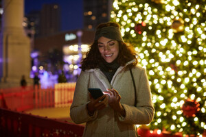 The Next Big Trend: Social Media is the New Holiday Shopping Mall