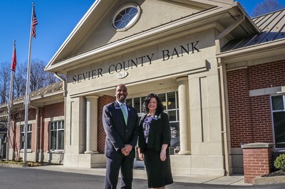 Montay Calloway (left) and Amy Abercrombie (right) have joined Sevier County Bank as retail market leaders.