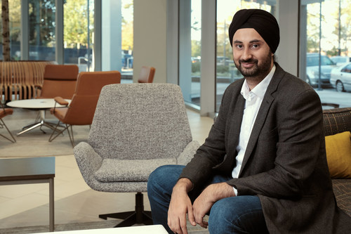 Preet Singh, CEO of Live Furnish, wins 2019 Velocity Creative Accelerator.