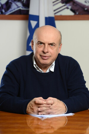 Natan Sharansky, éminent défenseur de la liberté, de la démocratie et des droits de l'homme, reçoit le prix Genesis 2020