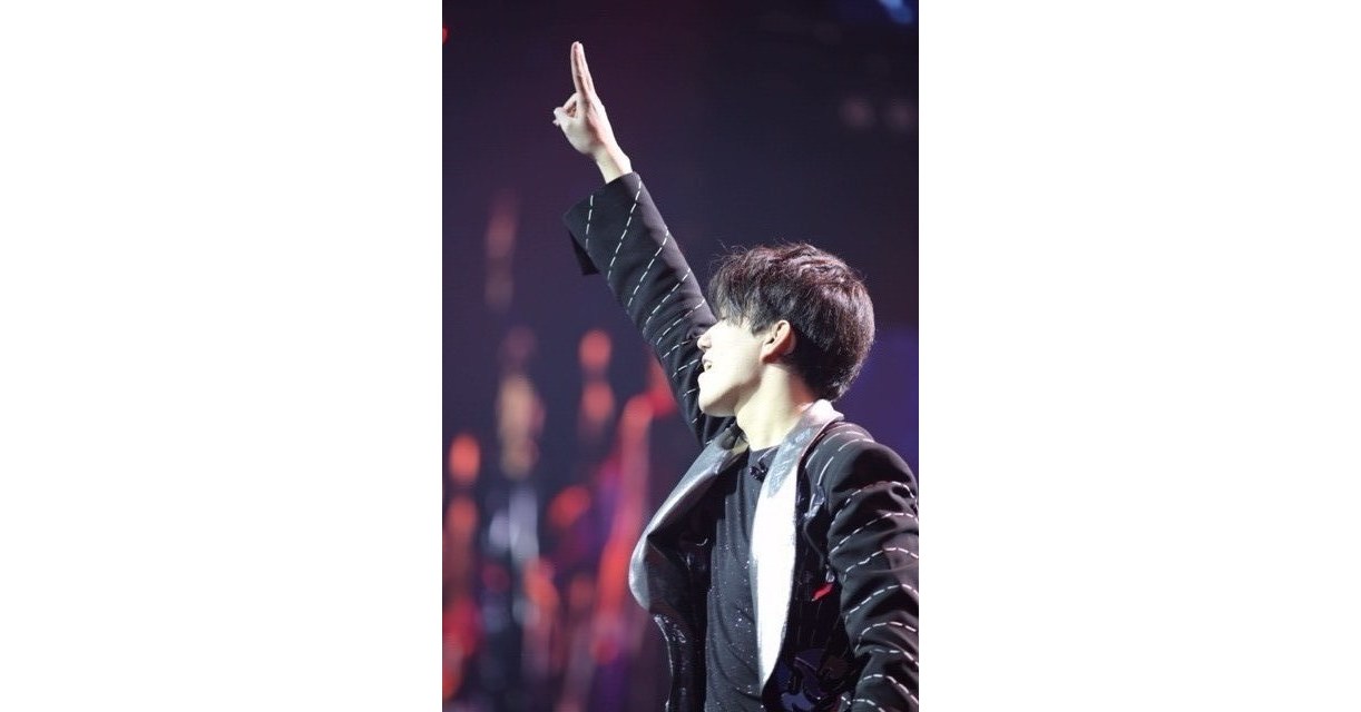 Full House at Dimash Qudaibergen's Concert at the Barclays Center, New York