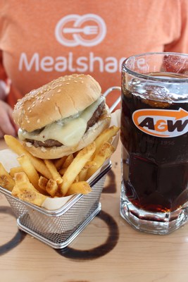 A&W and Mealshare partner to provide meals to youth in need. (CNW Group/A&W Food Services of Canada Inc.)