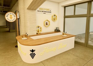 The Honey Wine Company Launches Its Flagship Bee D'vine Tasting Bar in San Francisco's Landmark Ferry Building