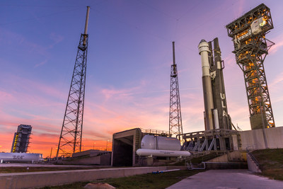 ULA Atlas V Starliner OFT - For the first time in history, a Boeing Starliner spacecraft sits atop the United Launch Alliance (ULA) Atlas V rocket at Space Launch Complex-41 in preparation for the Orbital Flight Test for NASA's Commercial Crew Program. Photo Credit: United Launch Alliance ULA Atlas V Starliner OFT - For the first time in history, a Boeing Starliner spacecraft sits atop the United Launch Alliance (ULA) Atlas V rocket at Space Launch Complex-41 in preparation for the Orbital Flight Test for NASA's Commercial Crew Program. Photo Credit: United Launch Alliance