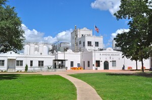 The Spoetzl Brewery, Maker of Shiner, Donates to Fire Departments Following New Braunfels Fire at Wurstfest Grounds