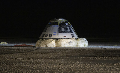 The Boeing CST-100 Starliner spacecraft is seen after it landed in White Sands, New Mexico, Sunday, Dec. 22, 2019. The landing completes an abbreviated Orbital Flight Test for the company that still meets several mission objectives for NASA’s Commercial Crew program. Credit: (NASA/Bill Ingalls) The Boeing CST-100 Starliner spacecraft is seen after it landed in White Sands, New Mexico, Sunday, Dec. 22, 2019. The landing completes an abbreviated Orbital Flight Test for the company that still meets several mission objectives for NASA’s Commercial Crew program. Credit: (NASA/Bill Ingalls)