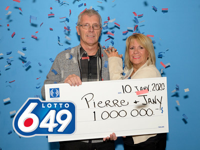 Pierre Fortin et Jany Friolet, gagnants de 1 M$ au Lotto 6/49 (Groupe CNW/Loto-Qubec)