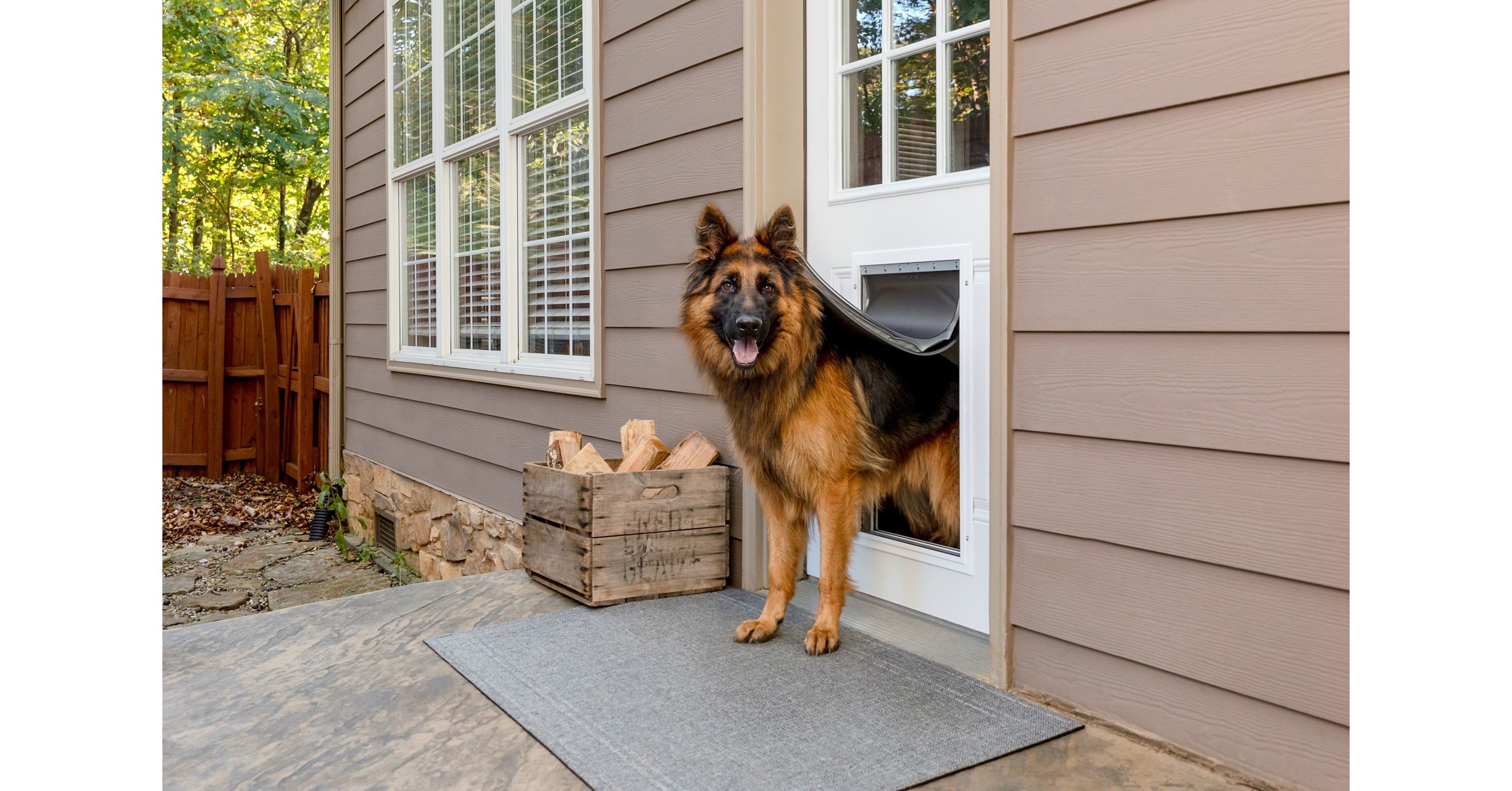 PetSafe® Releases Extreme Weather Aluminum Pet Door™ for Maximum