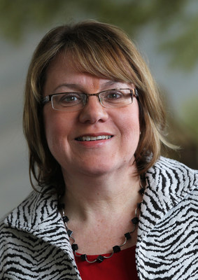 Jane Antoniak, APR, MCM (CNW Group/Canadian Public Relations Society)