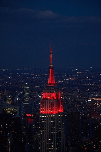 Empire State Building And Iheartmedia New York Launch The Ultimate Valentine S Day Date Contest At The World S Most Romantic Building