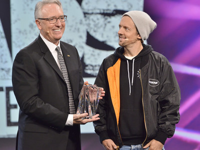 Joe Lamond, President and CEO of NAMM and Music for Life Awardee Jason Mraz onstage at The 2020 NAMM Show Opening Day on January 16, 2020 in Anaheim, California. (Photo by Jerod Harris/Getty Images for NAMM)