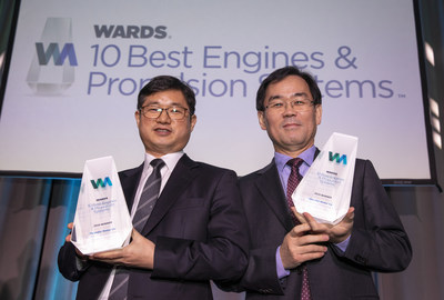 Dr. Kyoung Pyo Ha (right), Research Fellow, Hyundai Motor Group and Dr. Jin Hwan Jung (left), Electrification Group Leader, Hyundai Motor Group receive trophies for Hyundai 2020 Sonata’s Smartstream 1.6L Turbocharged-GDi engine and 2020 Kona Electric’s powertrain from WardsAuto.