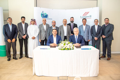 International Maritime Industries CEO, Mr. Fathi Al Saleem, and Lamprell’s CEO, MR. Christopher McDonald, signing the Two New Build Rig subcontract agreements in attendance of International Maritime Industries Chairman, Mr. Ahmad A. Al-Sa’adi, Senior vice president, Technical Services of Saudi Aramco and other board and management representatives from the two companies.
