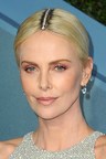 The 26th Annual Screen Actors Guild Awards Featured Celebrities Wearing Bold Platinum Jewelry Designs