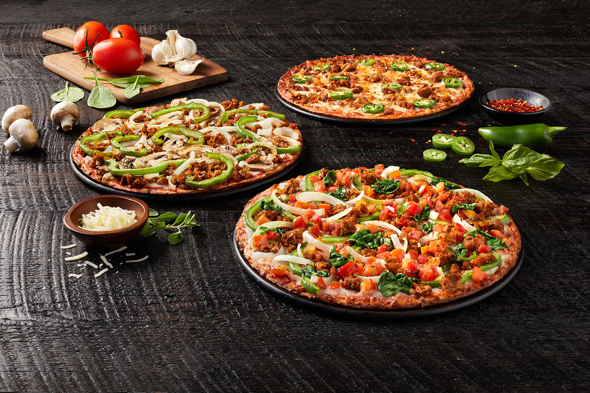 Donatos Delivers Three Cauliflower Crust Signature Pizzas