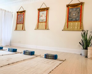 Lower Westchester's First Kundalini Yoga &amp; Meditation Studio, the Pallas, Announces Grand Opening