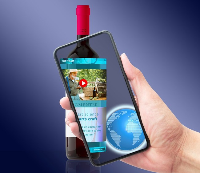 Etiquetas de vino de realidad aumentada en acción - Winerytale.