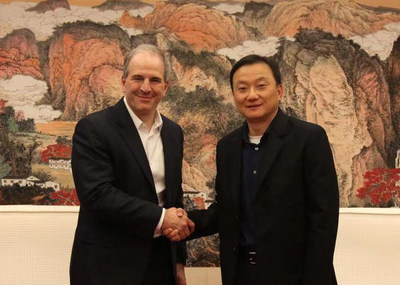 Left to right: Jim Magats, senior vice president of global payments at PayPal, and Larry Wang, vice president at UnionPay International.