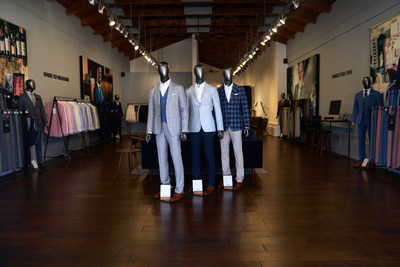 The nearly 2,600-square-foot INDOCHINO showroom offers a highly engaging experience for customers. (CNW Group/Indochino Apparel Inc.)