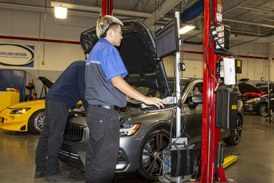 Students in the core automotive program at Universal Technical Institute's campus in Avondale, Arizona train on a new Volvo S60, one of 36 new Volvo vehicles distributed to 11 UTI campuses nationwide.