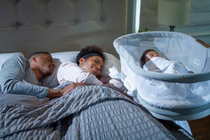 Dormir de cerca a su bebé y con seguridad es más fácil con el nuevo y mejorado HALO® BassiNest®.