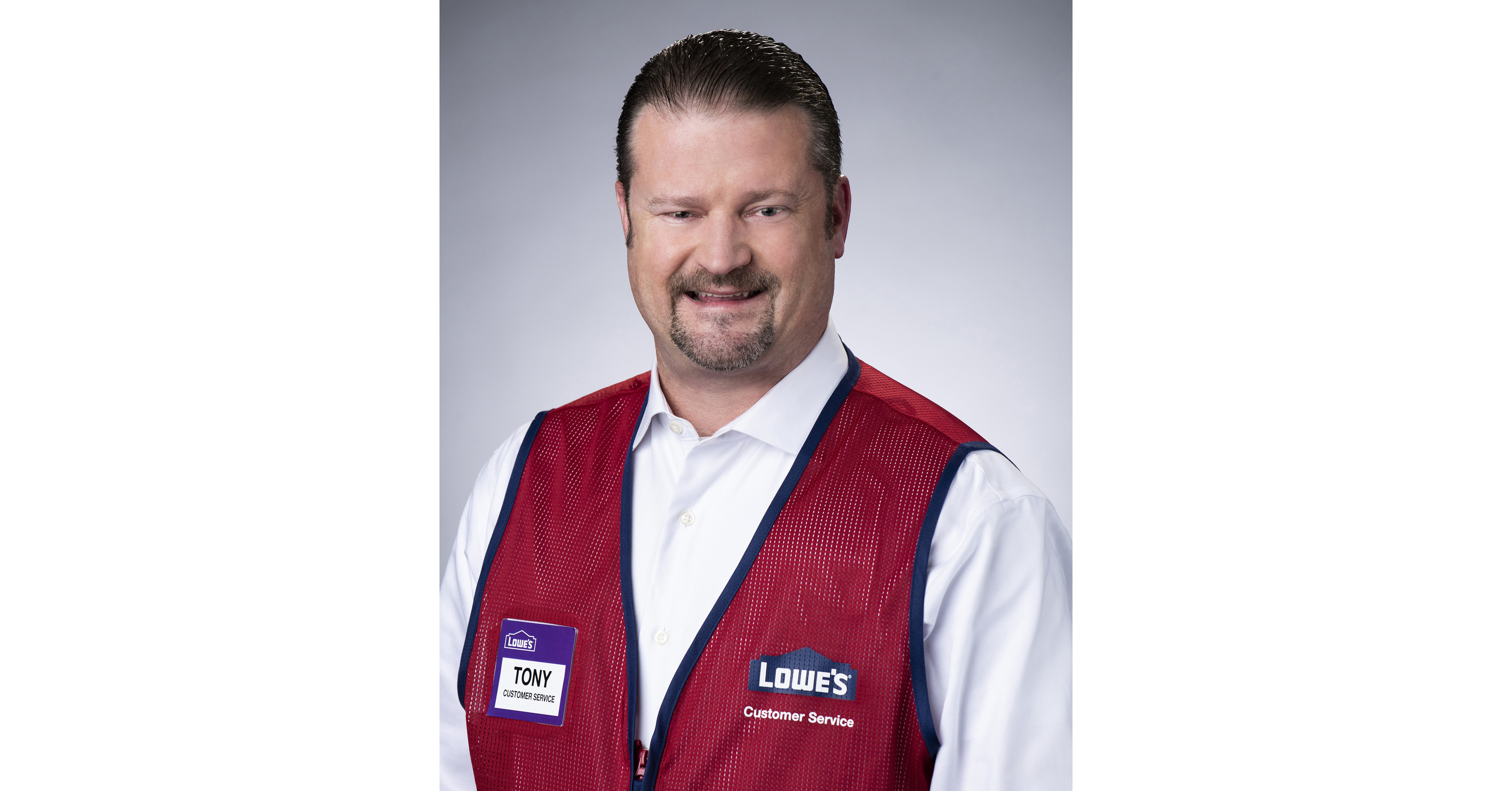 Anthony T. (Tony) Hurst nommé président de Lowe's Canada
