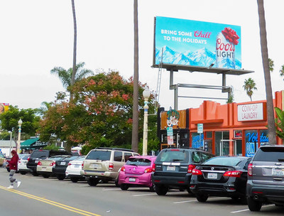 Molson Coors Beverage Company uses Clear Channel Outdoor's Premiere Panels to captivate their consumers in more urban, pedestrian areas.