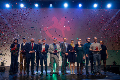 Ernst Kick, CEO Spielwarenmesse eG, is delighted for the ToyAward winners (PRNewsfoto/Spielwarenmesse eG)