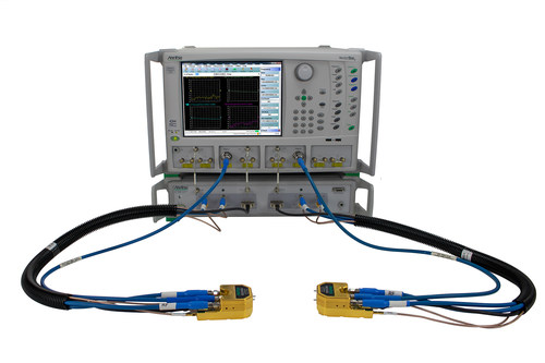 The Anritsu VectorStar™ ME7838G is the first vector network analyzer (VNA) capable of conducting 70 kHz to 220 GHz measurements in a single sweep,