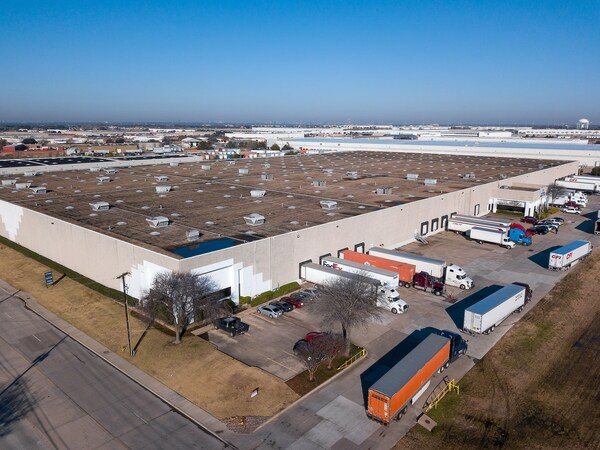 Dalfen Industrial Amazon Distribution Center, Dallas,TX
