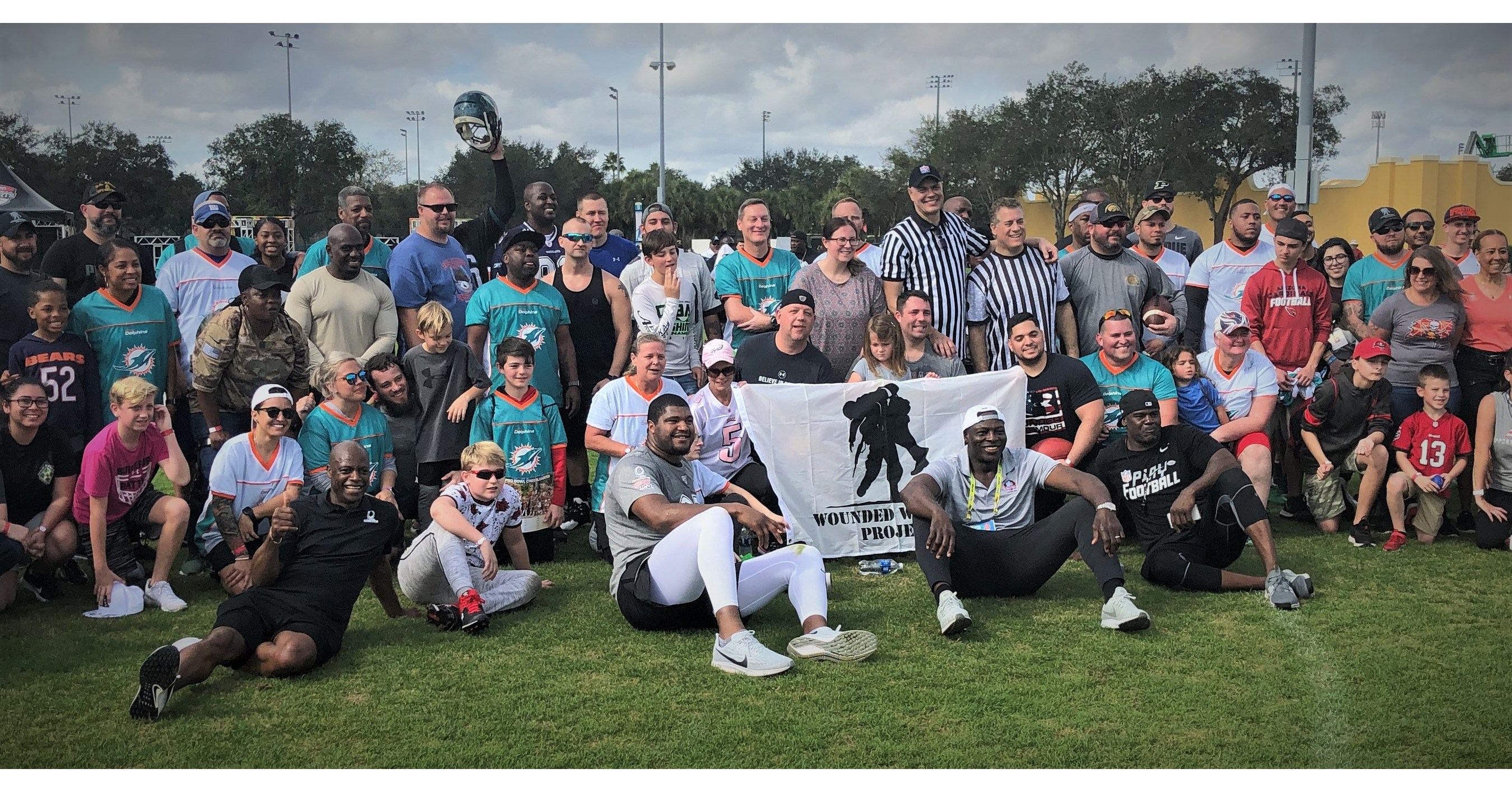 NFL's Best Lace It Up with Wounded Warriors