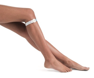 The geko device on the leg (PRNewsfoto/Sky Medical Ltd)
