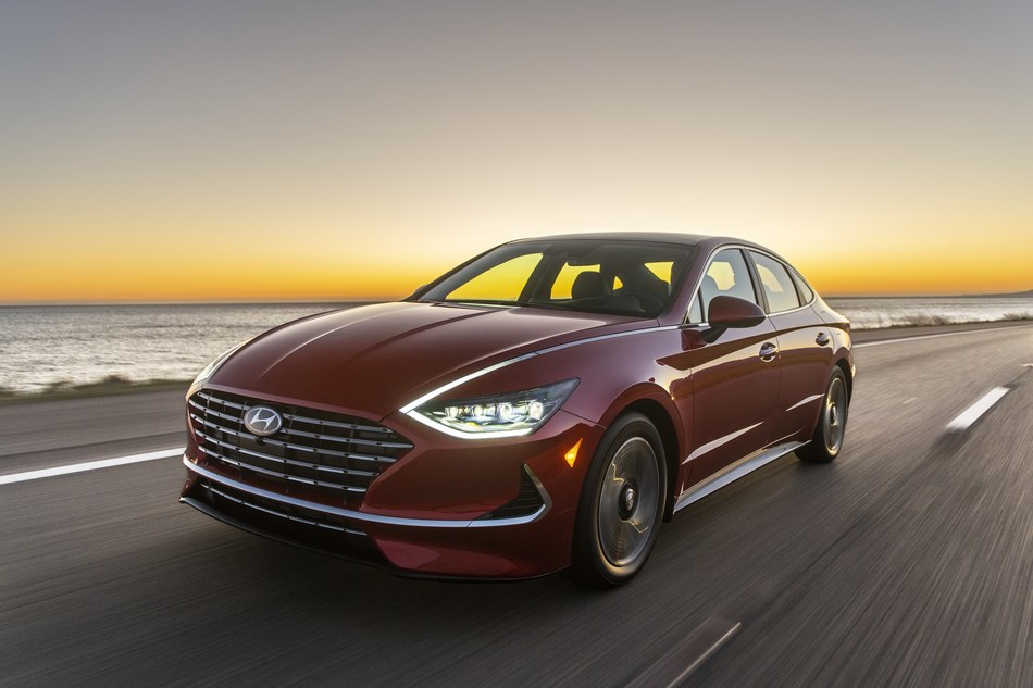 New 2020 Segment-Busting Hyundai Sonata Hybrid Makes North American Debut at Chicago Auto Show