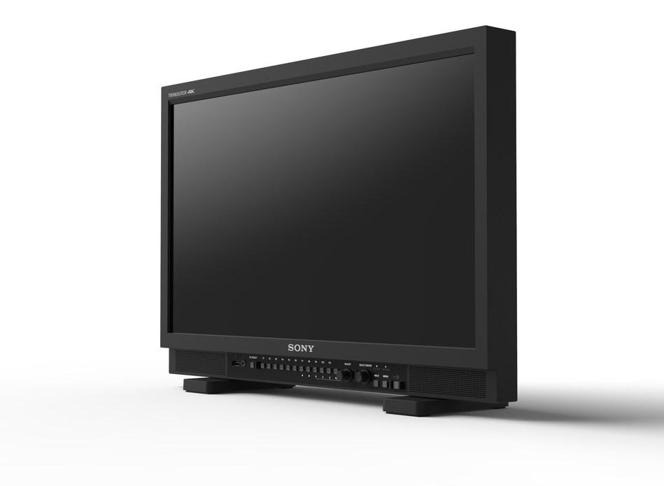 PVM X2400