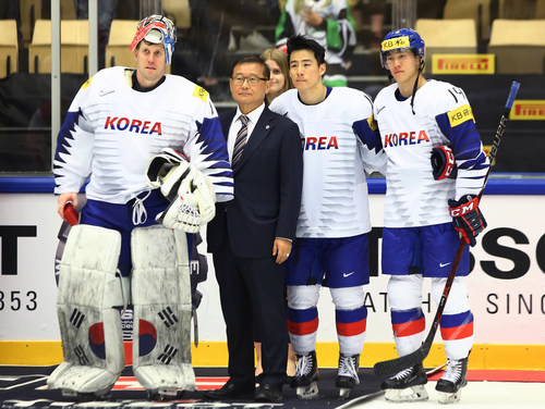 President of Korea Ice Hockey Association, Mong-won Chung to be International Ice Hockey Federation Hall of Famer