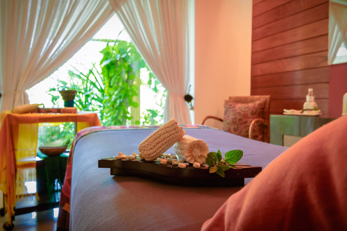 The Bacal Massage uses one of the Mayan’s most sacred plants – corn.