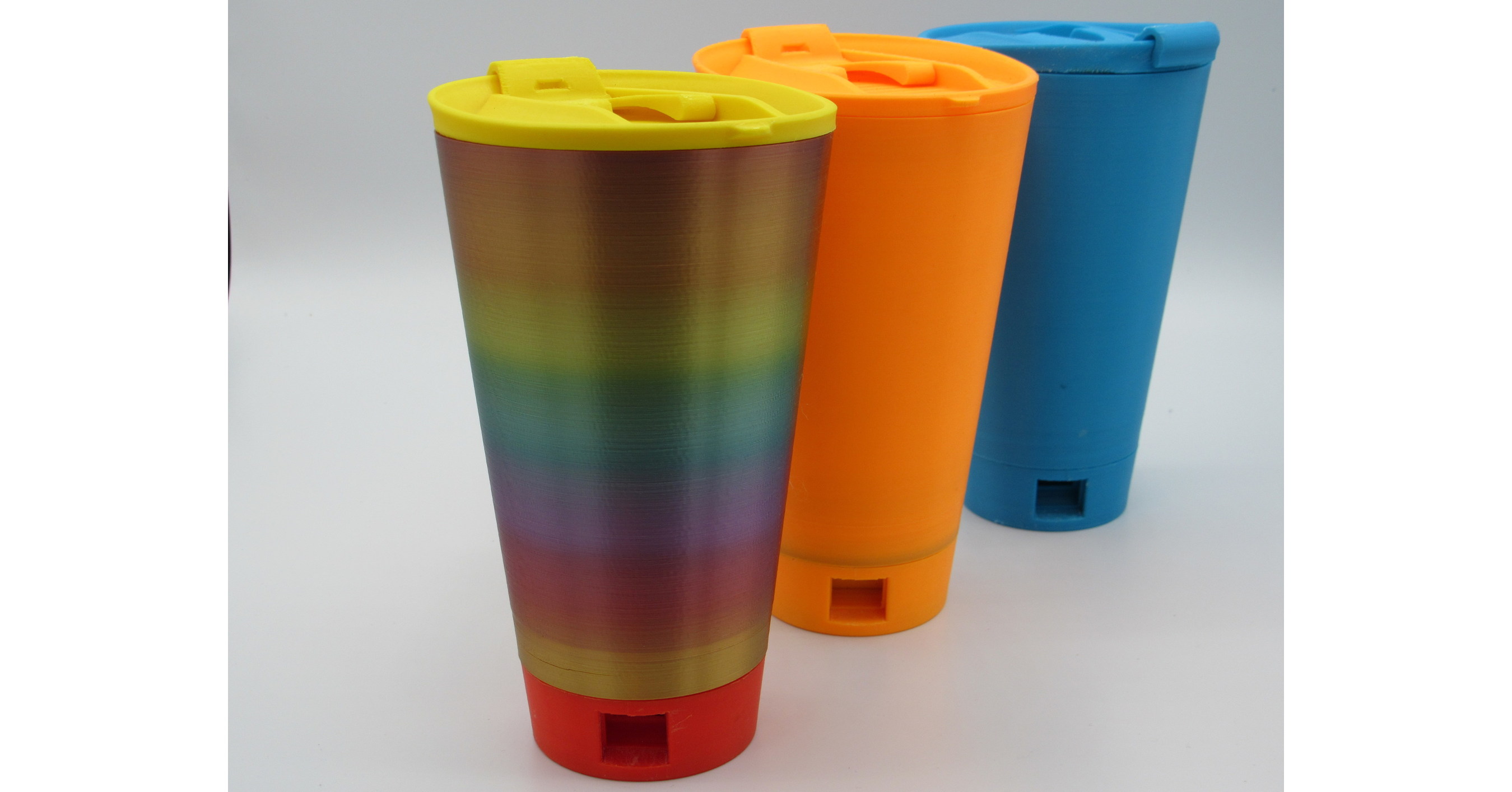 Sovereign Drinkware Unveils New Travel Cups with Removeable Wireless