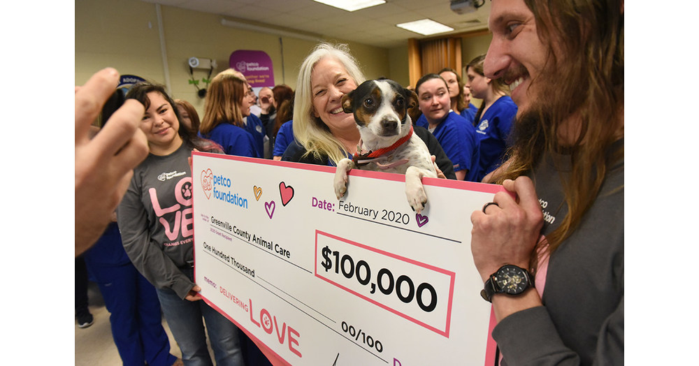 Petco Foundation Delivers Love This Valentine's Day With 10m
