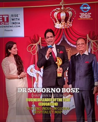 ET Now Confers Business Leader of The Year Award (Education) to Dr. Suborno Bose