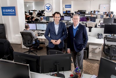 IDRICA CEO Jaime Barba and Eugenio Calabuig, President of Global Omnium (PRNewsfoto/IDRICA)